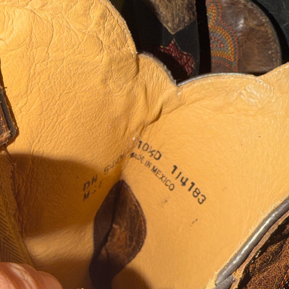 Men's Brown Western Cowboy Boots - Picture 4 of 4